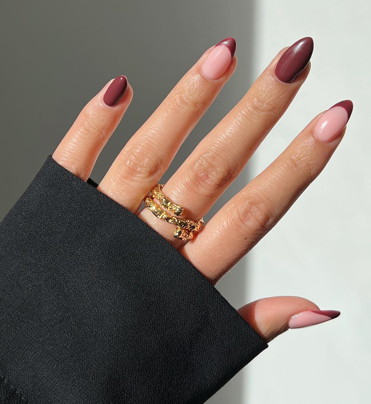 Short Round Dark Brown French Tip Nails
